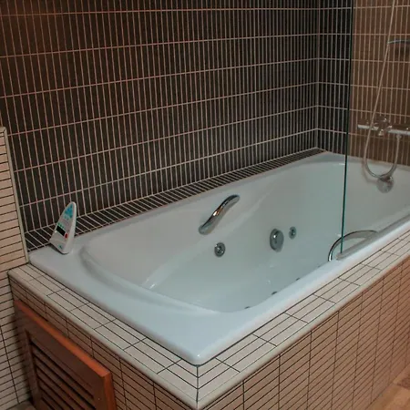 Hotel Saloria 2*